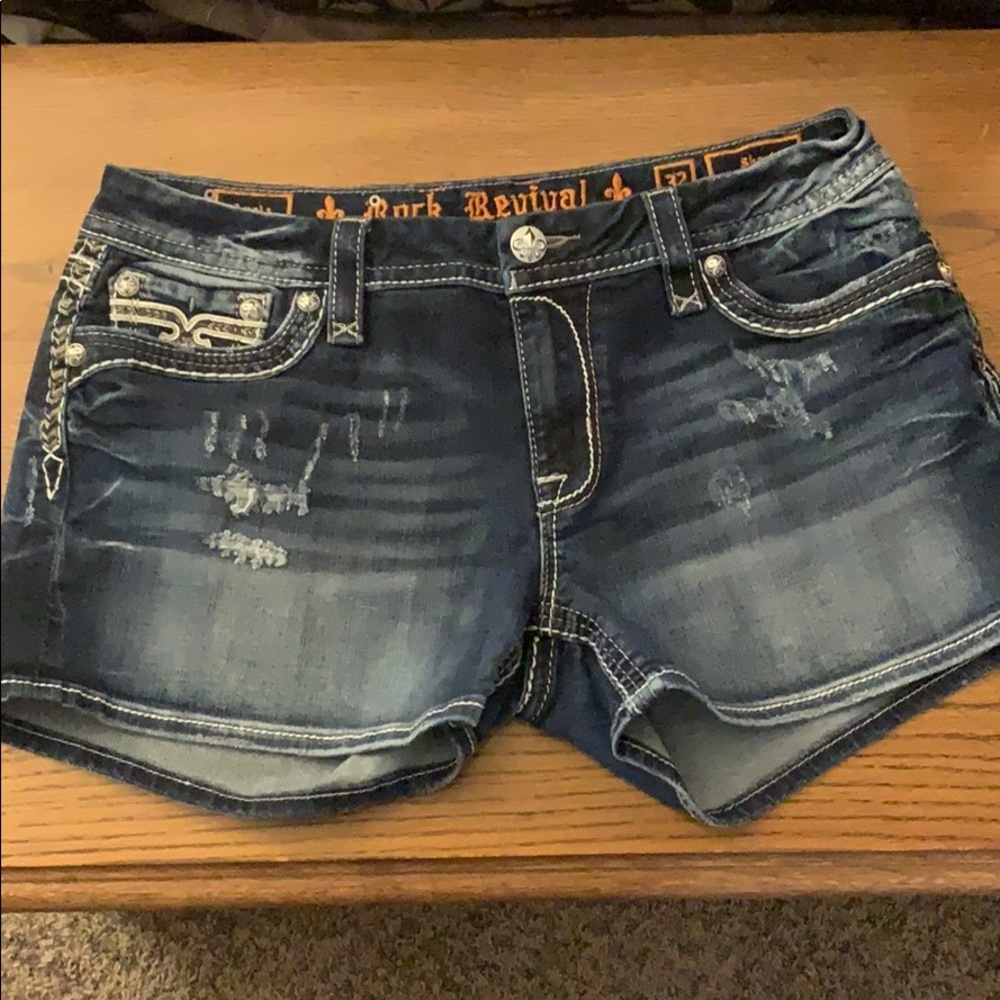 Rock Revival shorts